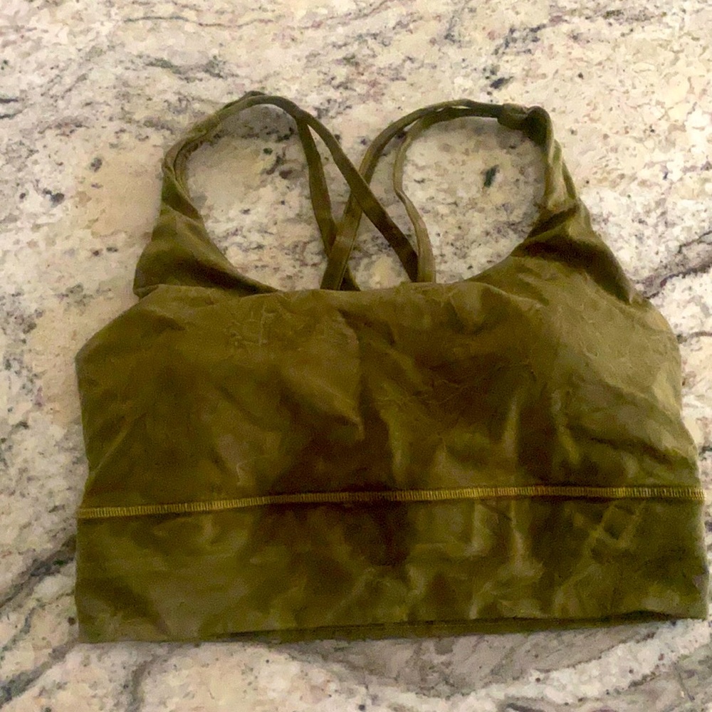 NWOT Lululemon long lines sports bra. Size 6